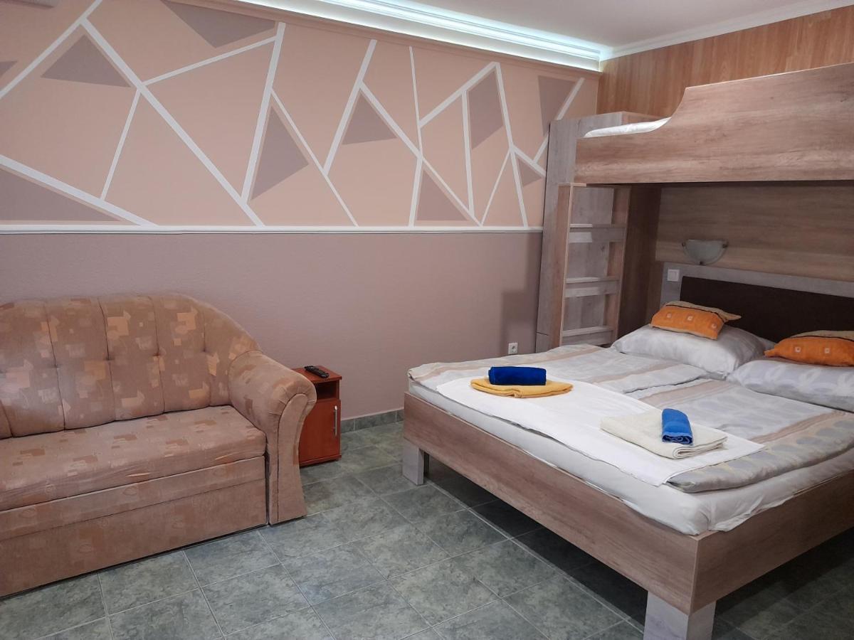 Andrea Apartman Hajduszoboszlo Luaran gambar