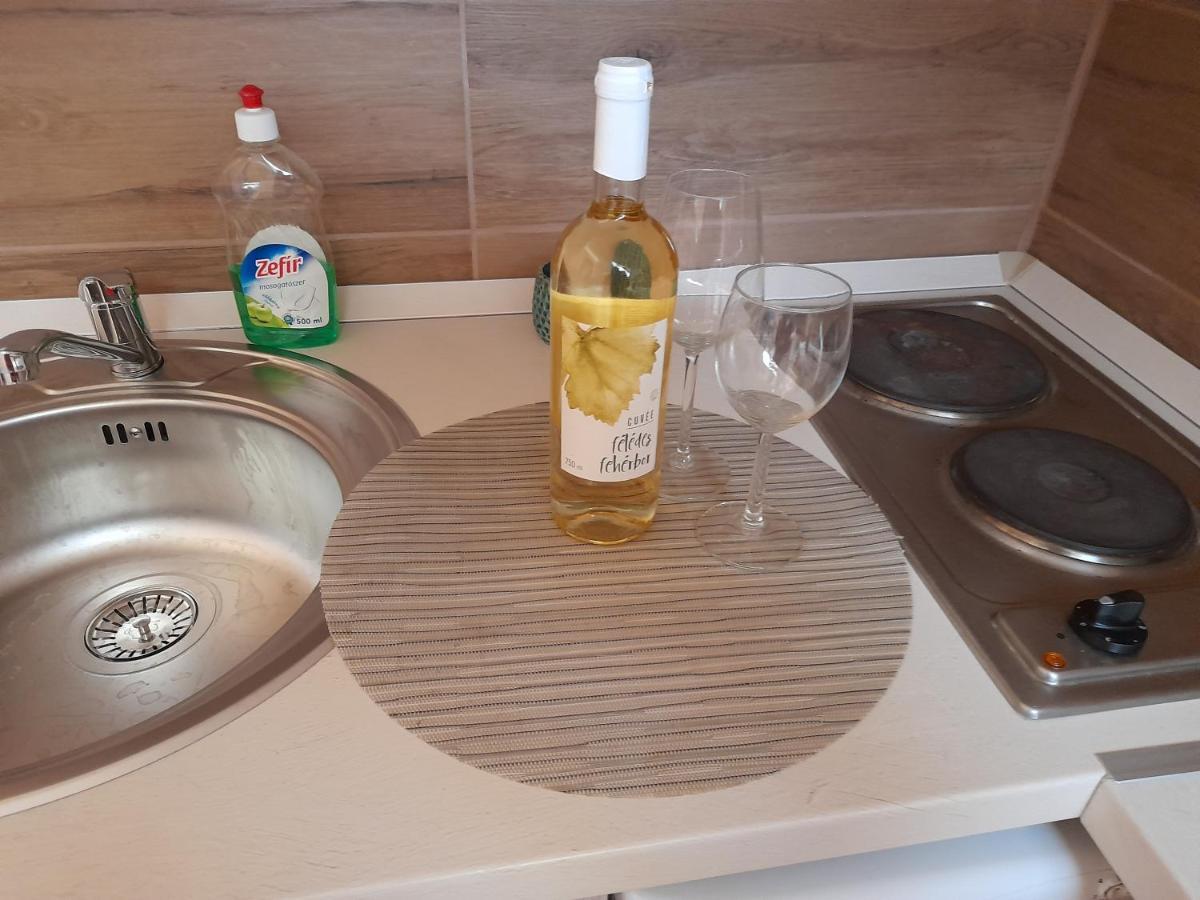 Andrea Apartman Hajduszoboszlo Luaran gambar