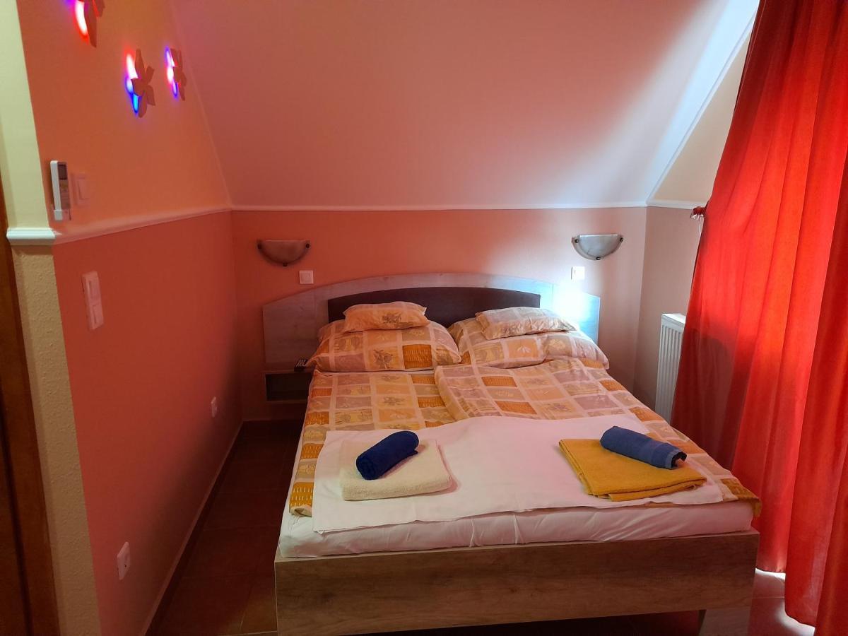 Andrea Apartman Hajduszoboszlo Luaran gambar