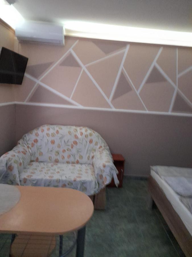 Andrea Apartman Hajduszoboszlo Luaran gambar