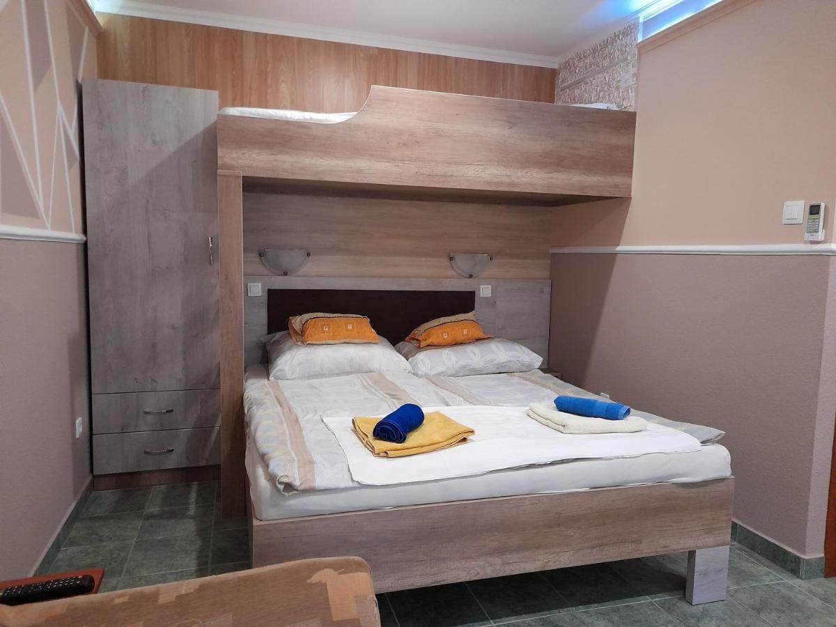 Andrea Apartman Hajduszoboszlo Luaran gambar