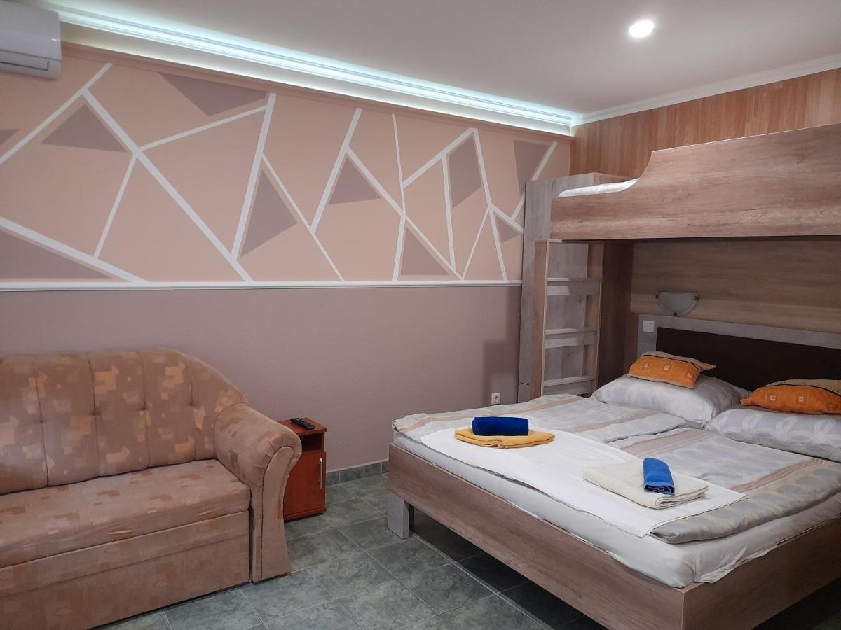 Andrea Apartman Hajduszoboszlo Luaran gambar
