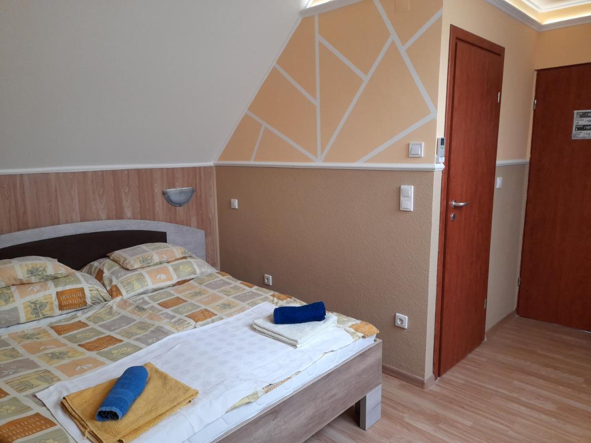 Andrea Apartman Hajduszoboszlo Luaran gambar