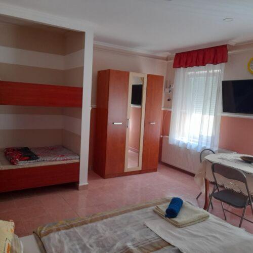 Andrea Apartman Hajduszoboszlo Luaran gambar