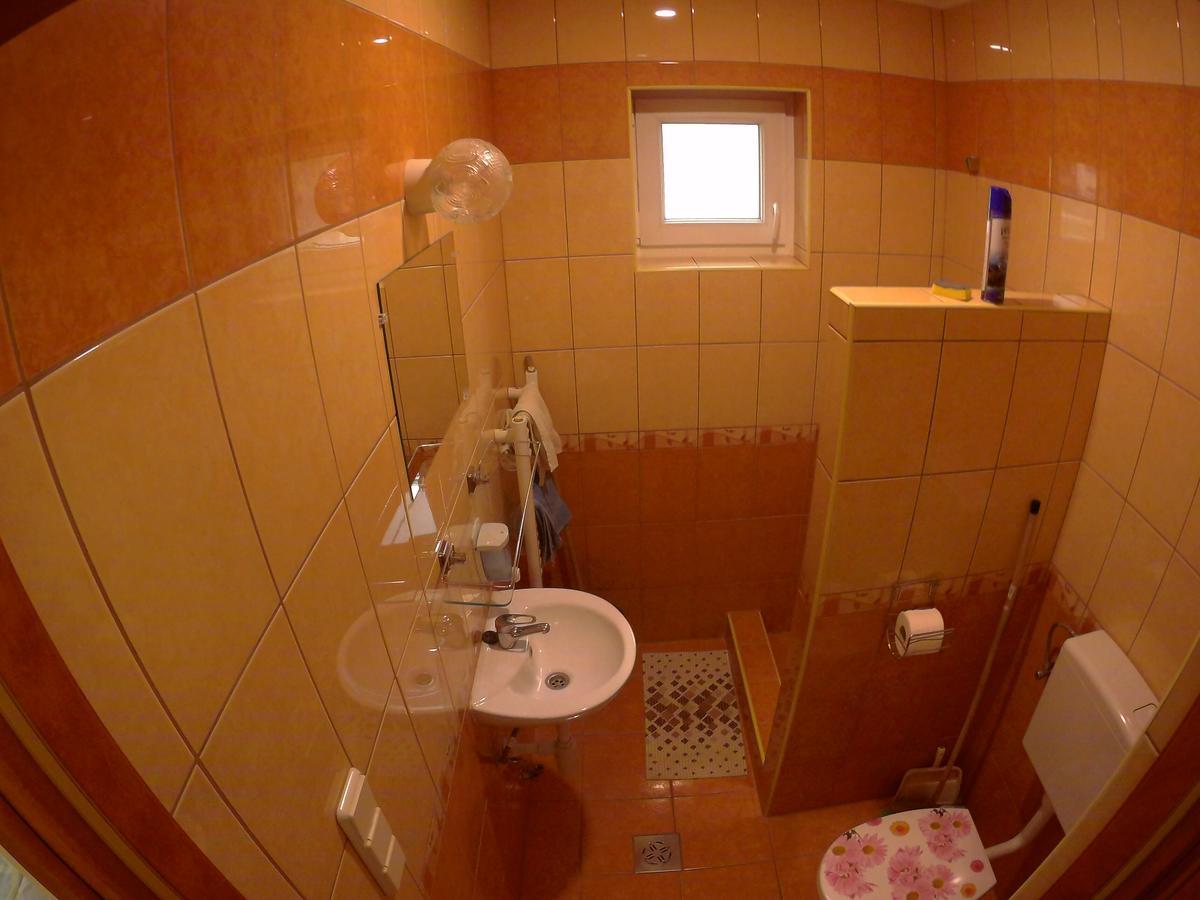 Andrea Apartman Hajduszoboszlo Luaran gambar
